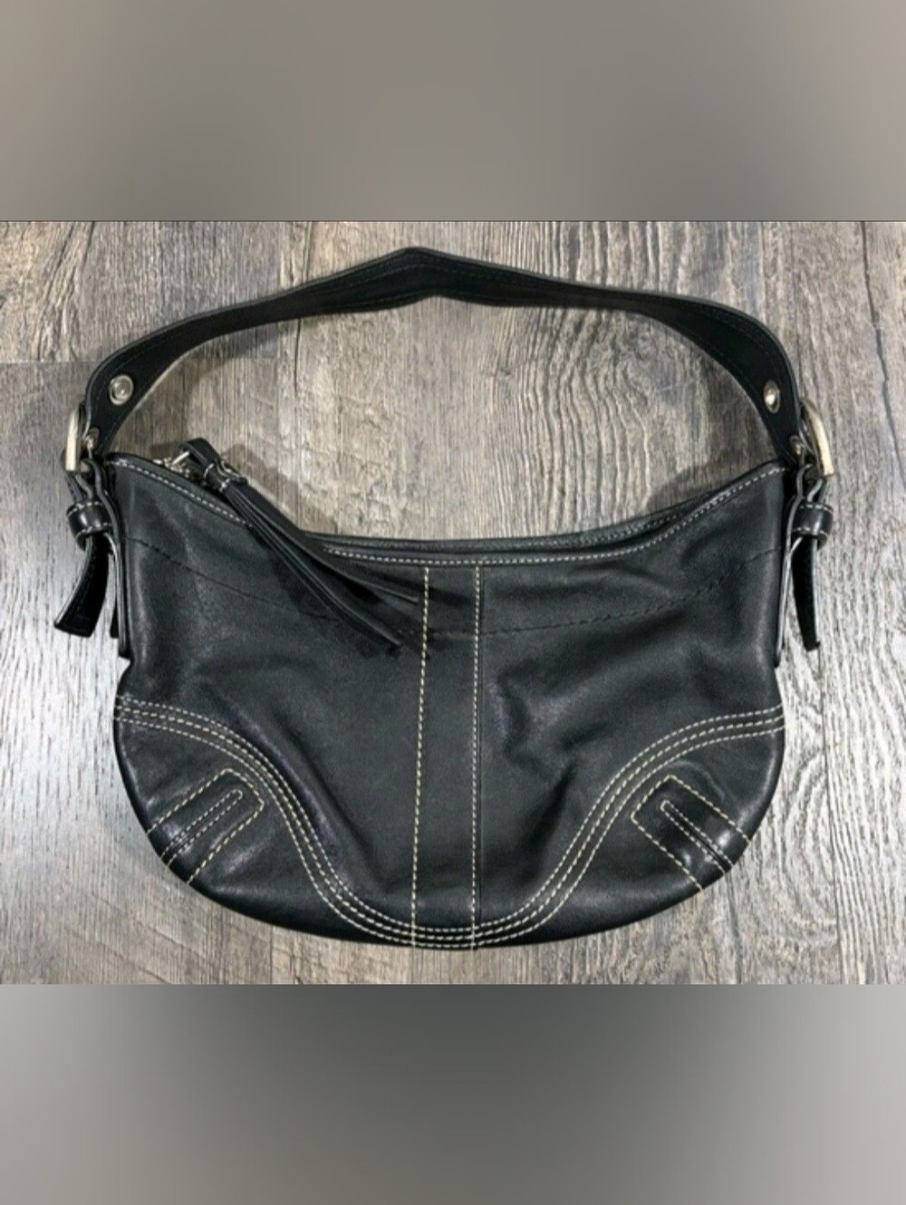 Coach Vintage Soho Hobo Style #F08A03 Leather Shoulder Bag